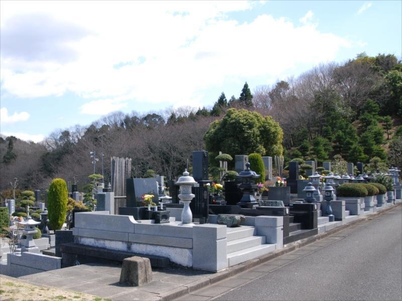 成田市営いずみ聖地公園 - Image 8