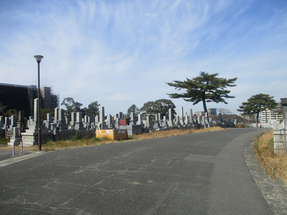 北九州市立 十三塚霊園