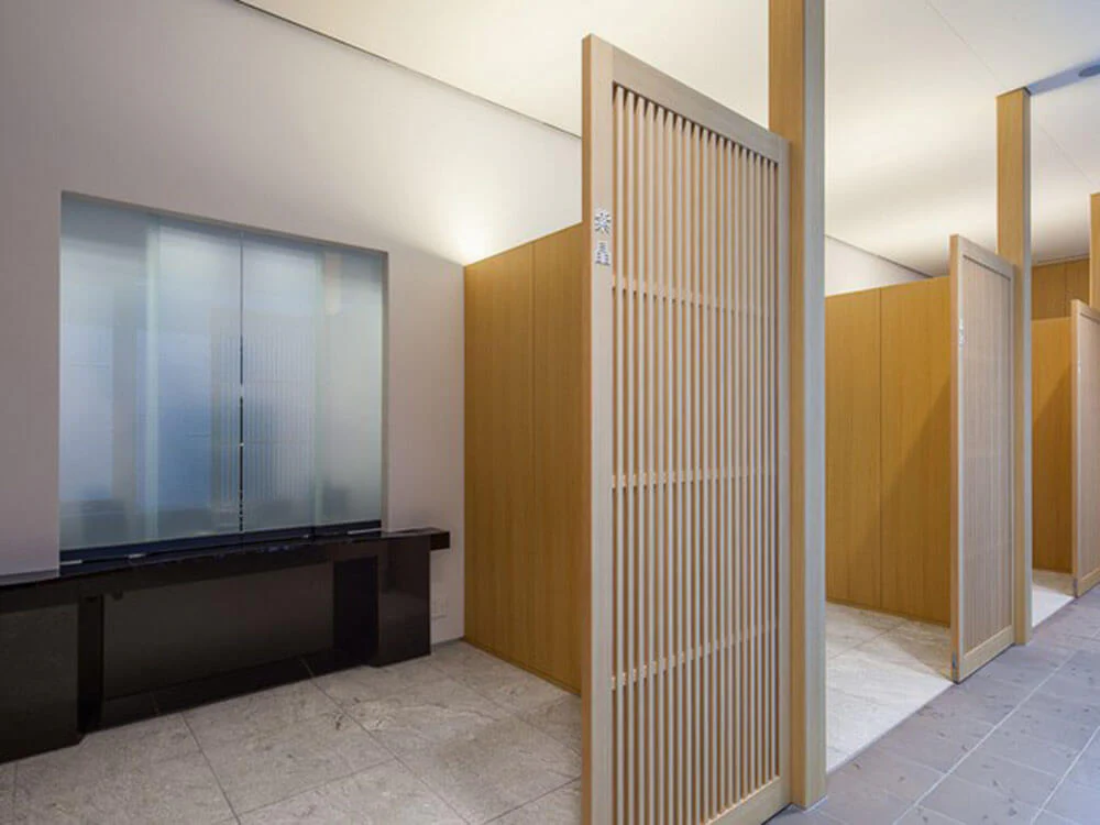 新宿 瑠璃光院 白蓮華堂 - Image 2